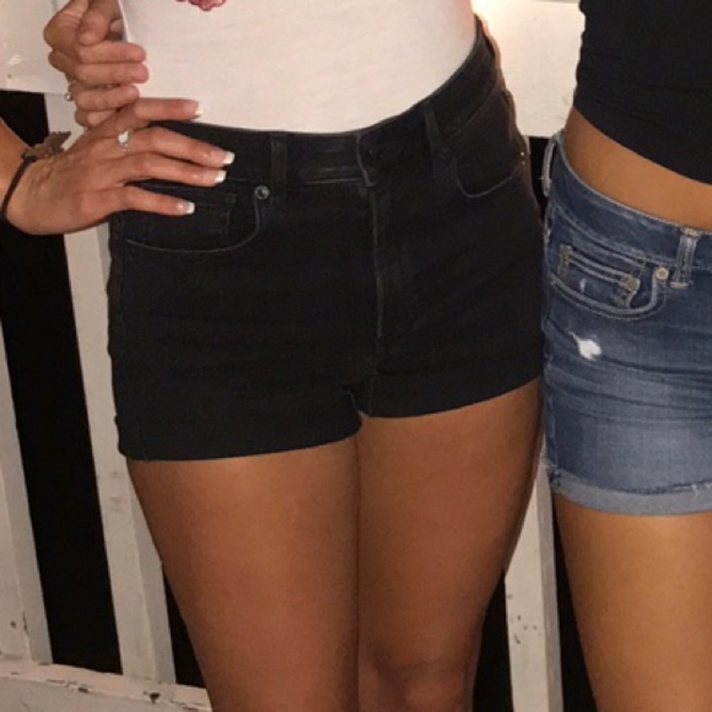 Black American Eagle shorts